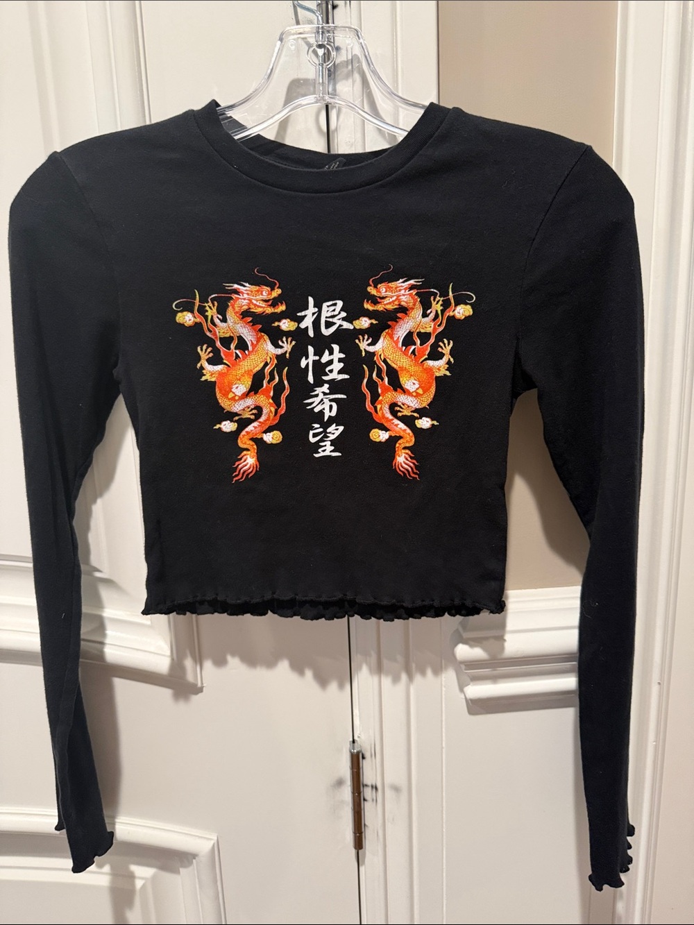 Black Long-Sleeve Cropped Tee with Dragon Design